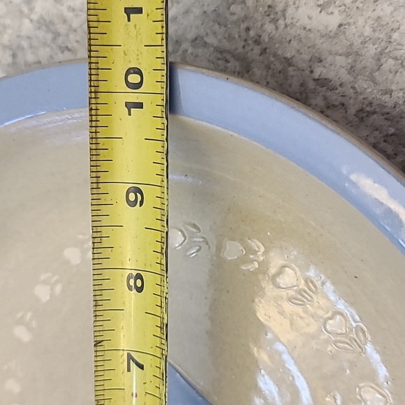 Studio Pottery Blue and Cream Heart Design Pie Plate Bowl - Picture 5 of 6